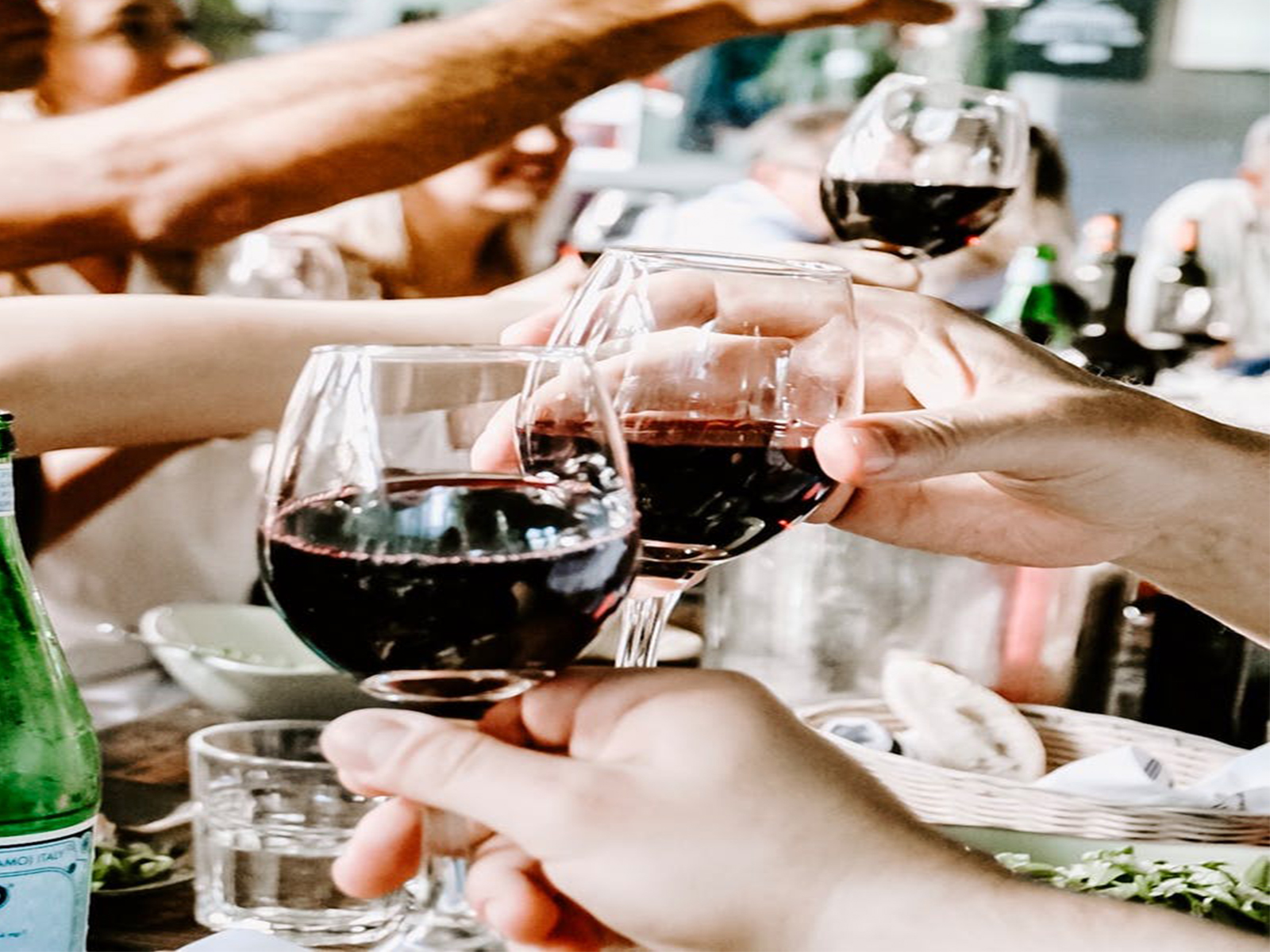 5 Common Myths About Alcoholism